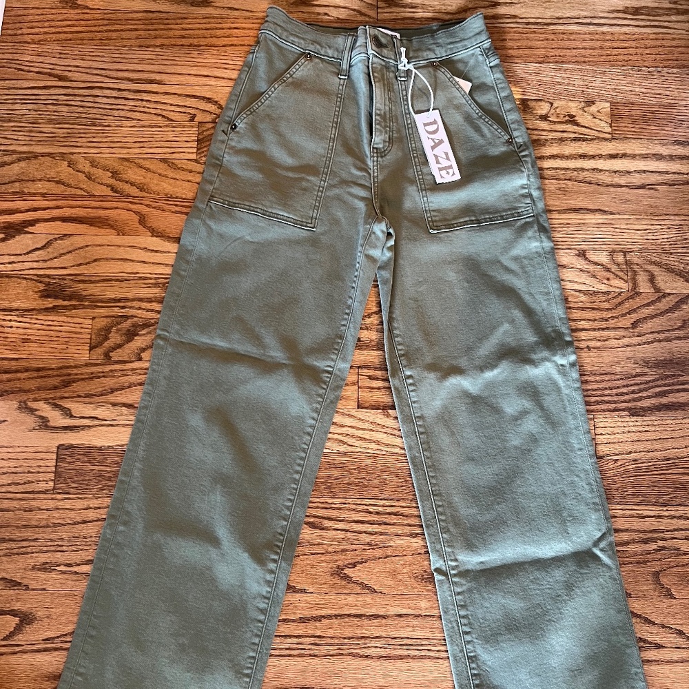 Daze Denim NWT